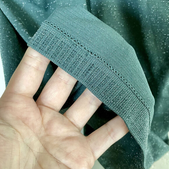 Athleta Momentum Seamless Tank Size XS - Racerback Shimmer Gray Lightweight - Picture 8 of 8